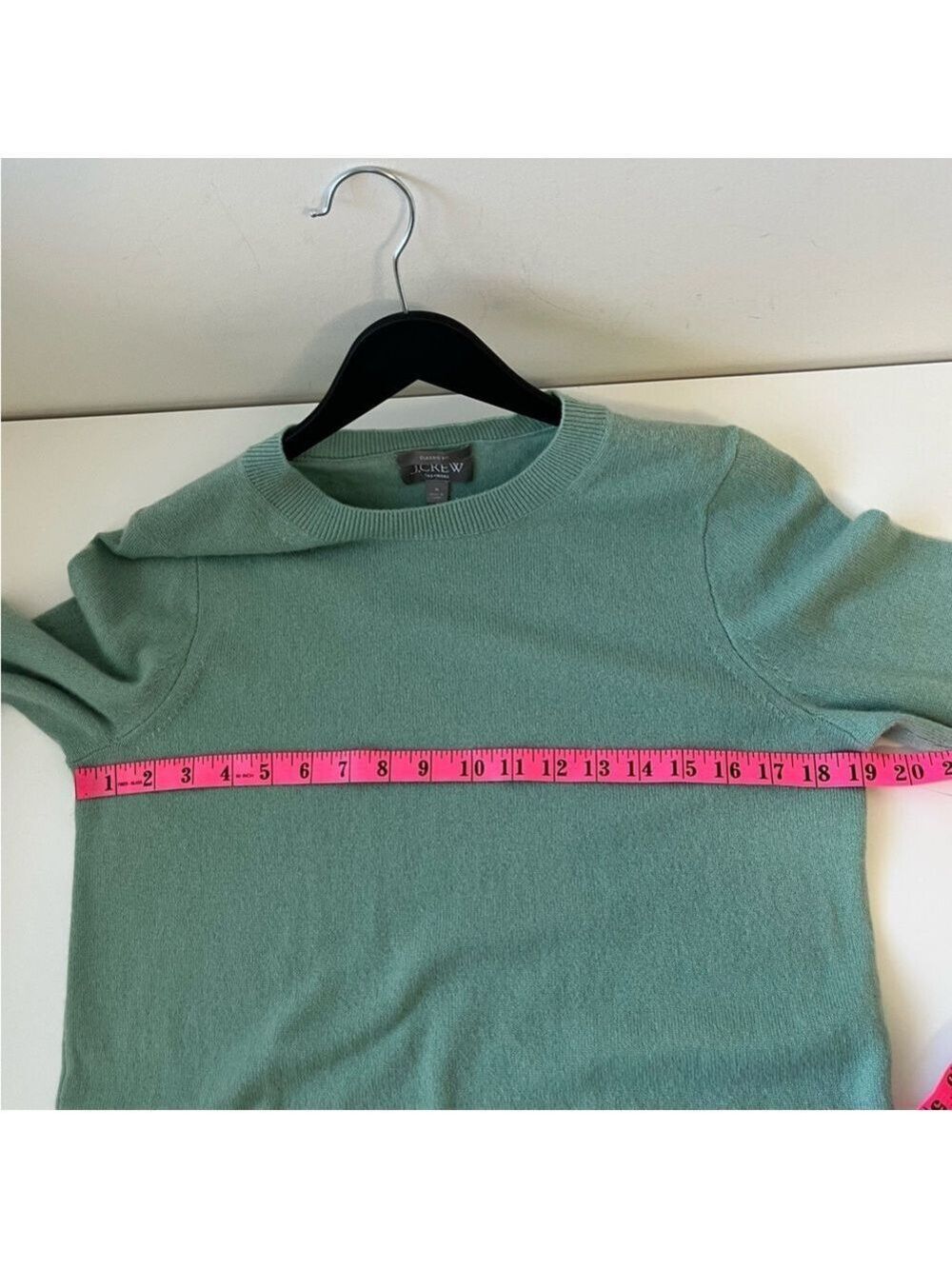 J. Crew Cashmere classic-fit crewneck sweater Size M - Picture 10 of 12